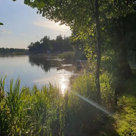 Nad Jeziorem Wydminskim 度假居